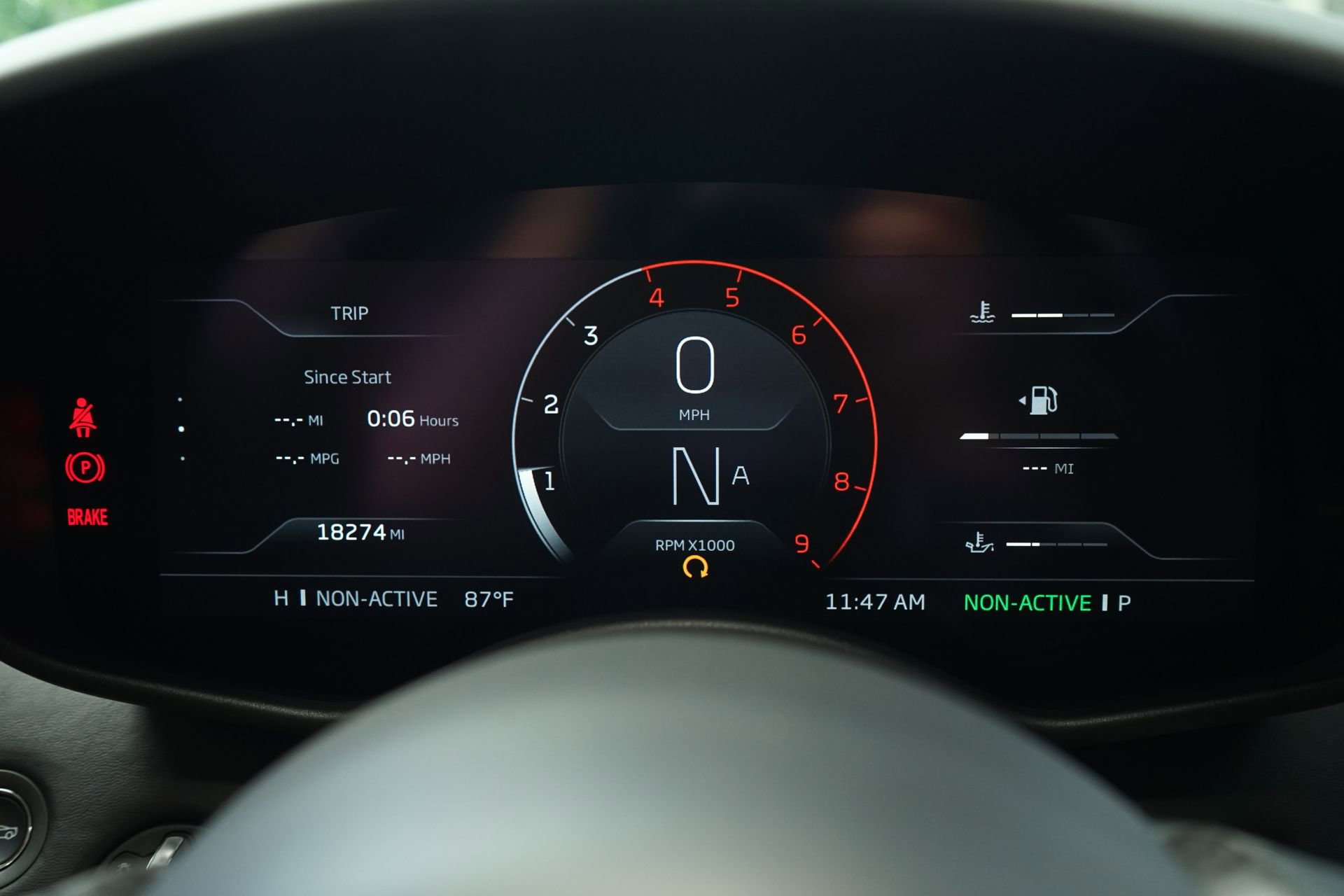 Used 2020 McLaren GT RWD image 17