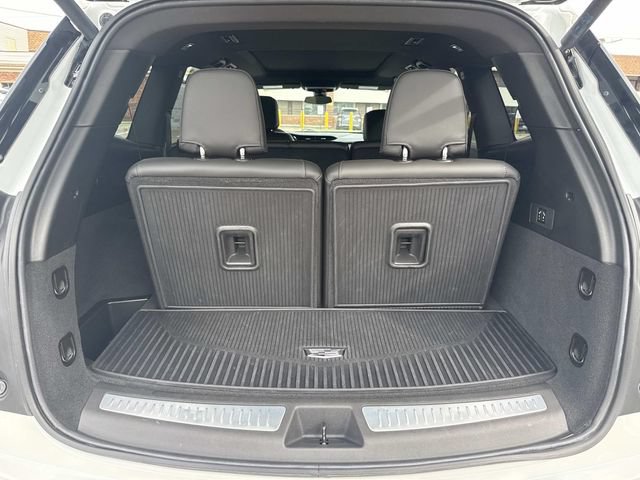 Certified 2024 Cadillac XT6 Luxury w/ LPO, Floor Liner Package AWD/4WD image 27