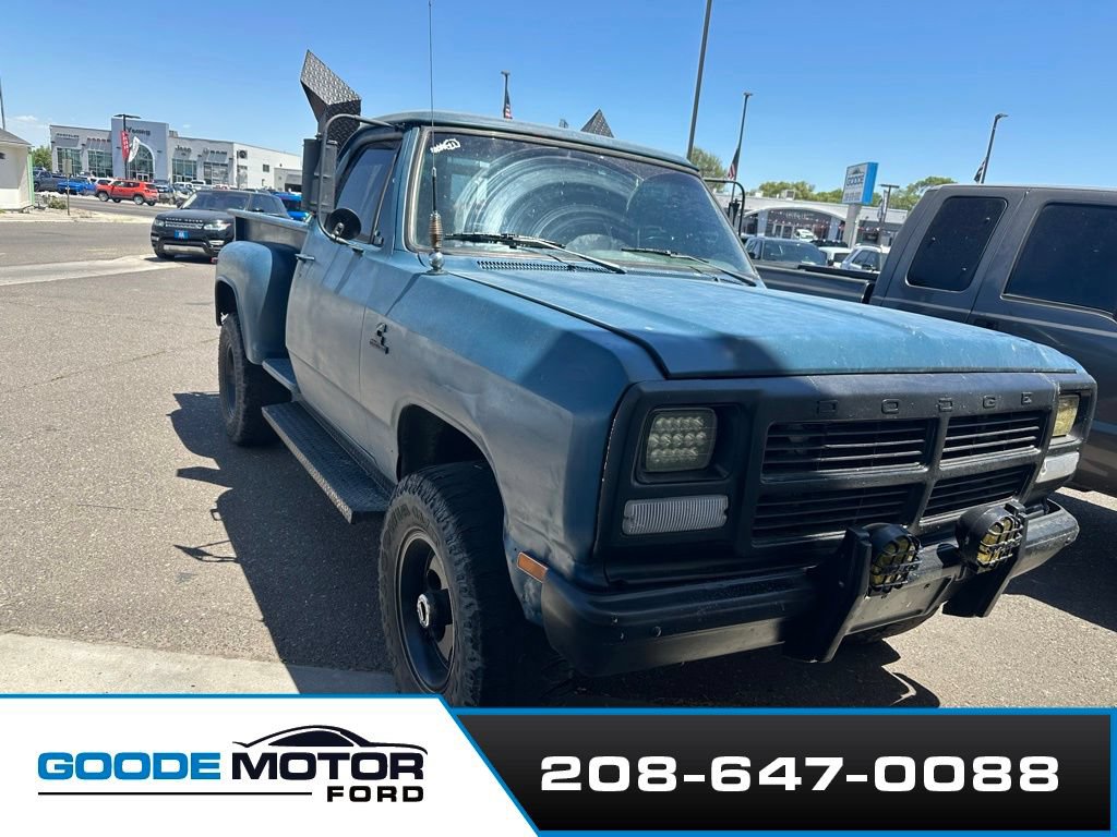 Used 1992 Dodge D/W Truck 250 AWD/4WD image 2