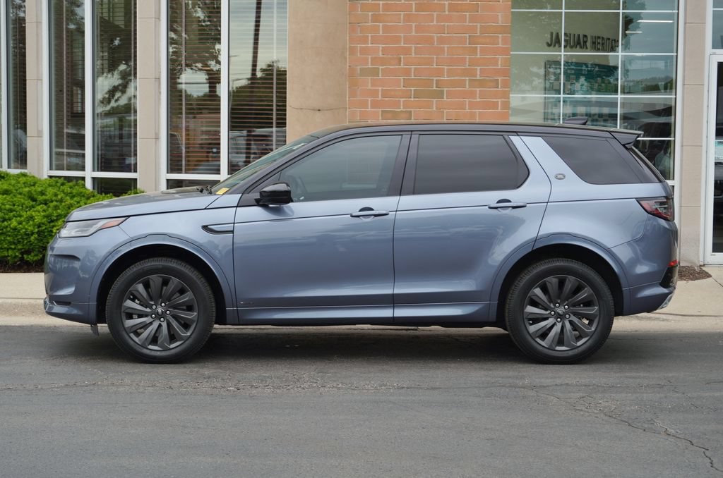 Used 2020 Land Rover Discovery Sport SE R-Dynamic AWD/4WD image 2