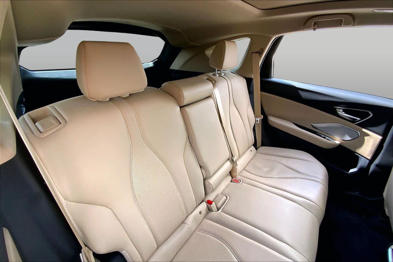 Certified 2023 Acura RDX FWD w/ Technology Package image 18