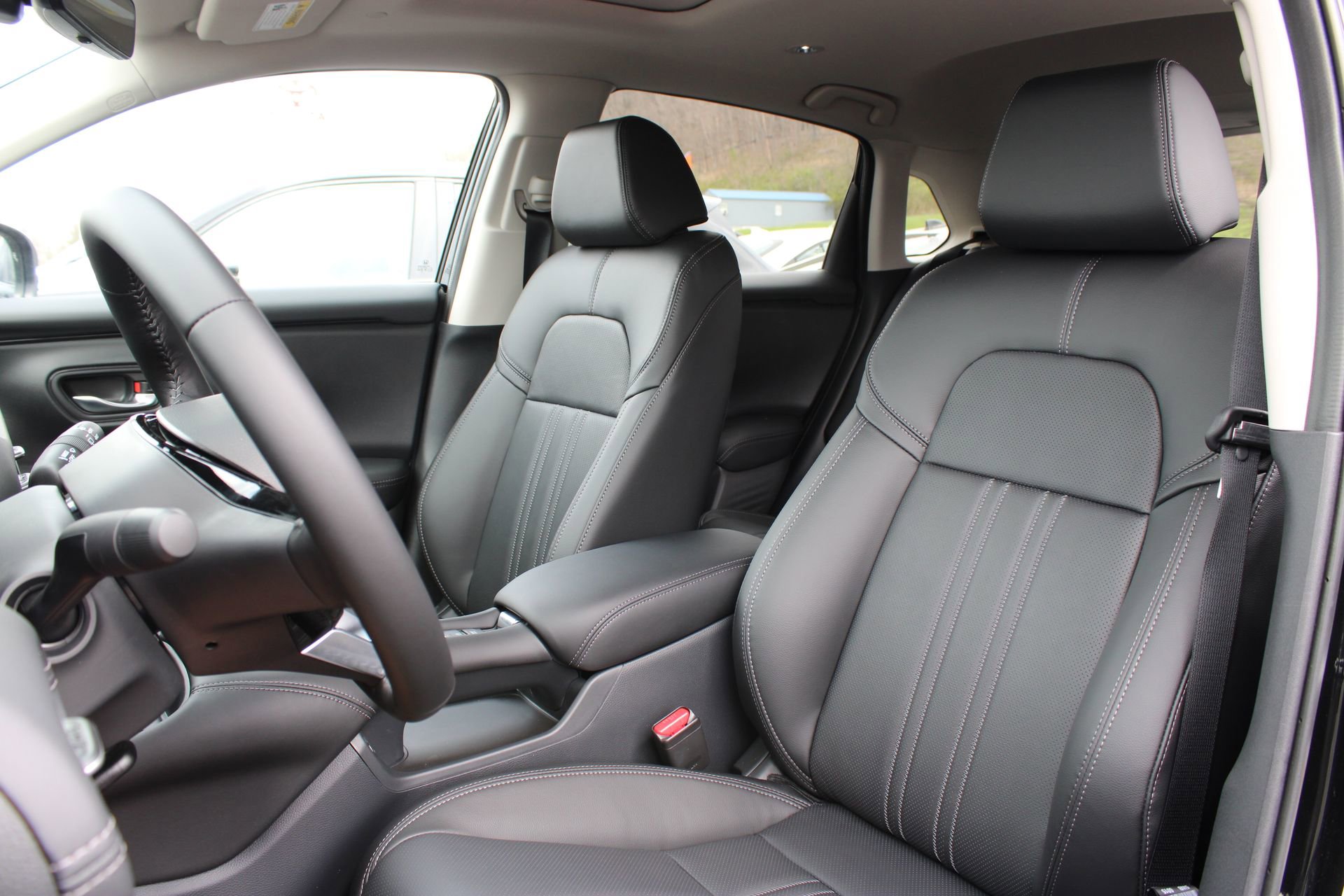 New 2026 Honda HR-V EX-L image 17