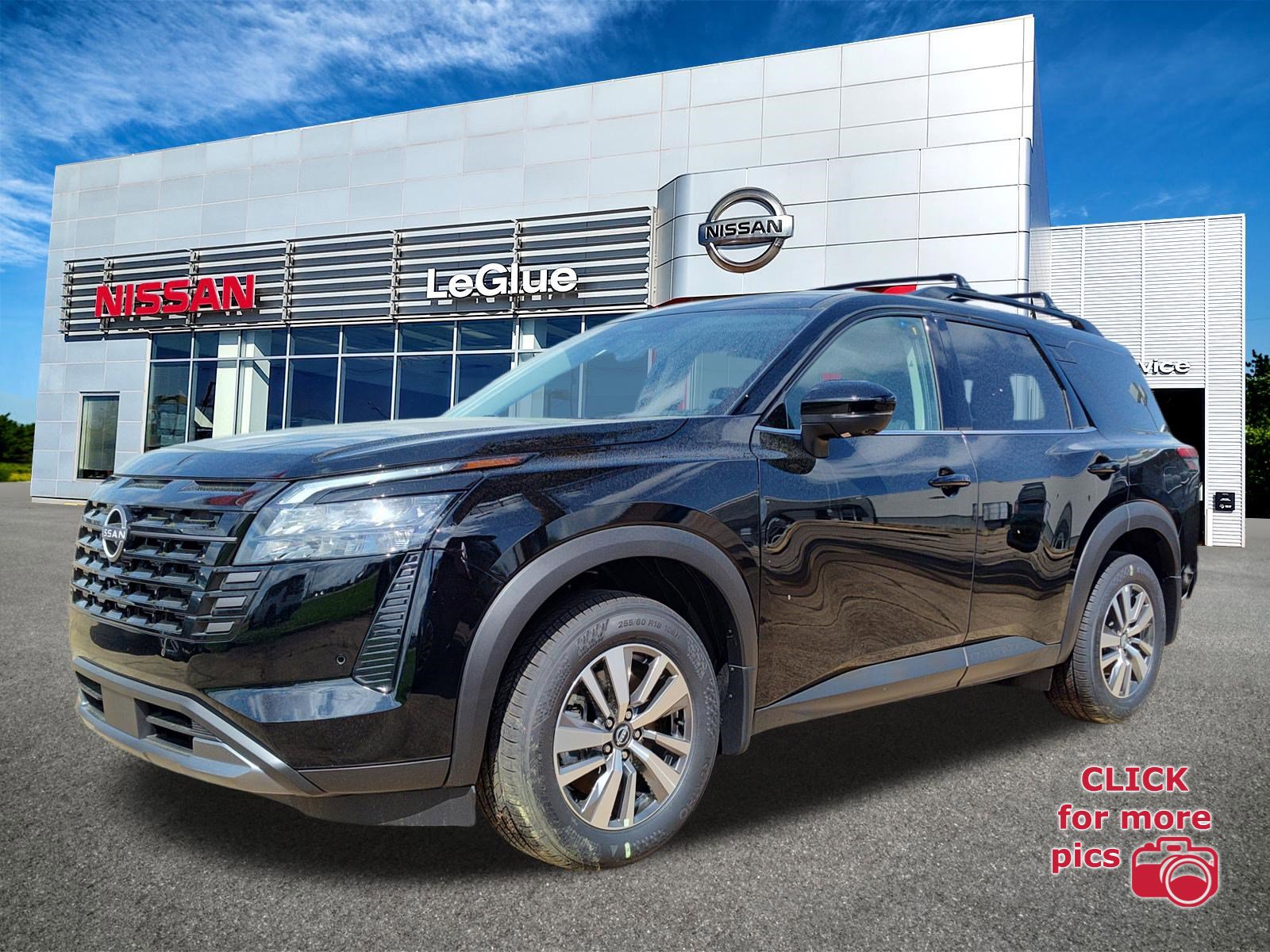 New 2026 Nissan Pathfinder SL