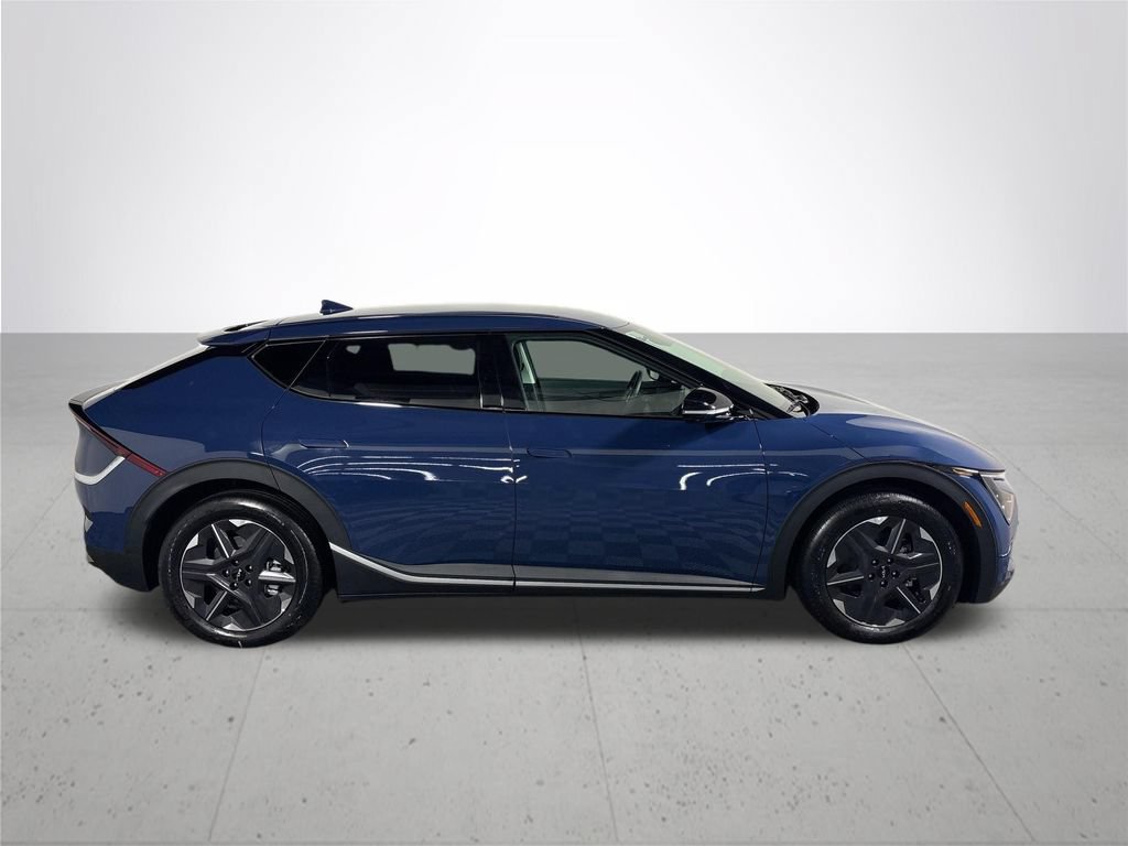 New 2026 Kia EV6 Light AWD/4WD image 5
