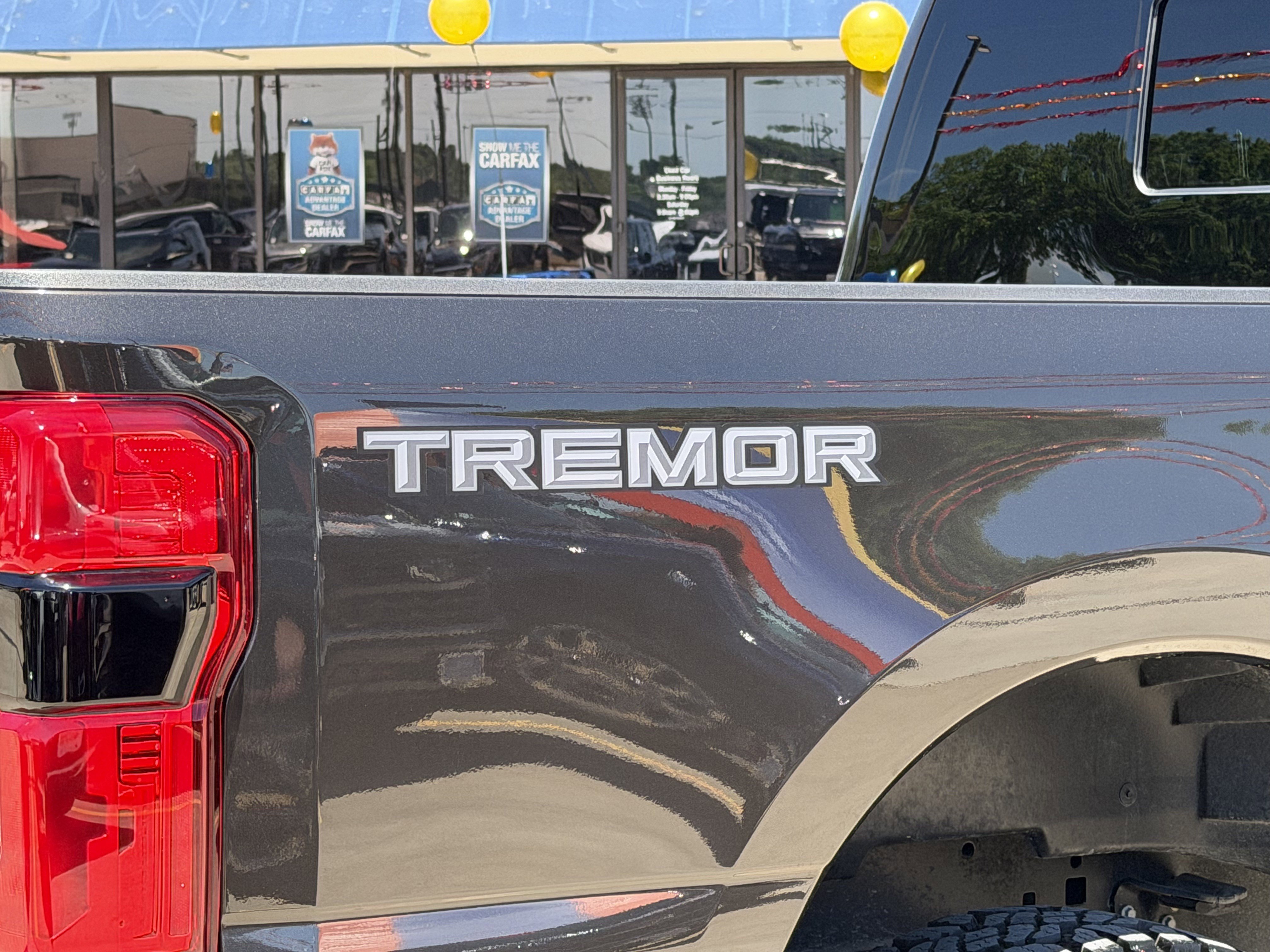 Certified 2025 Ford F250 King Ranch w/ Tremor Off-Road Package AWD/4WD image 7