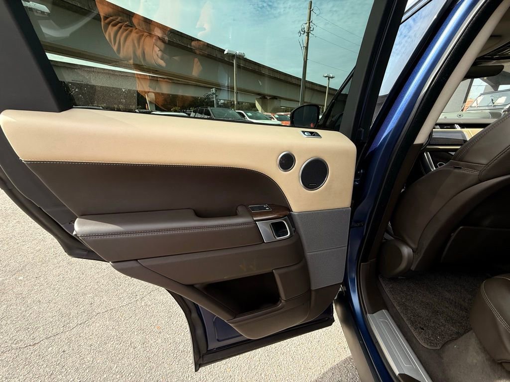 Used 2018 Land Rover Range Rover Sport HSE Dynamic image 34