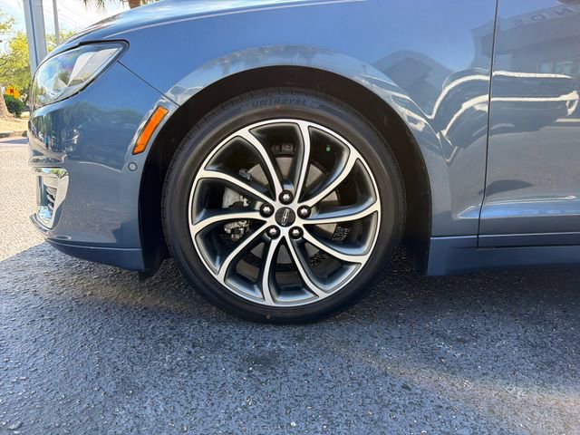 Used 2018 Lincoln MKZ Reserve w/ Technology Package FWD image 30