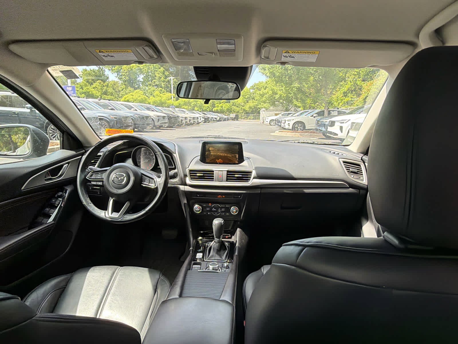 Used 2017 MAZDA MAZDA3 Touring image 22