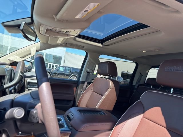 Used 2016 Chevrolet Silverado 1500 High Country w/ High Country Premium Package AWD/4WD image 29