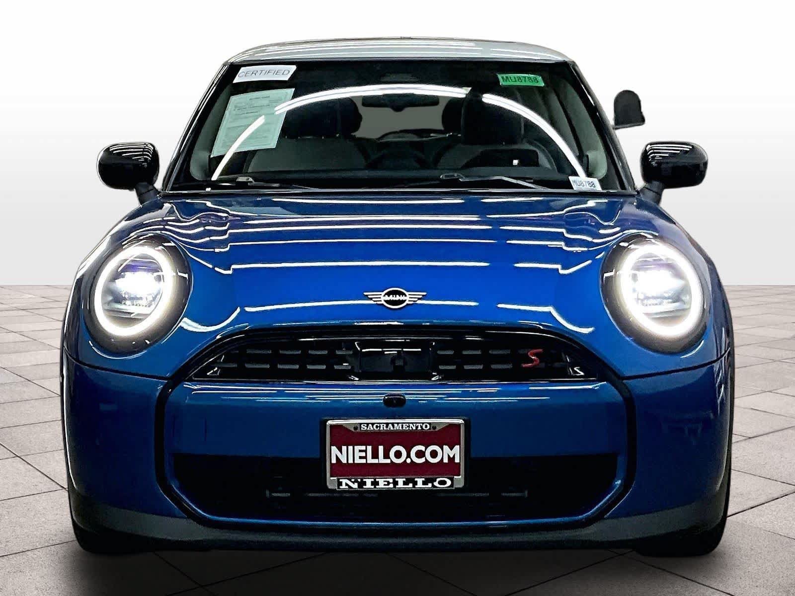 Used 2025 MINI Cooper S FWD image 3