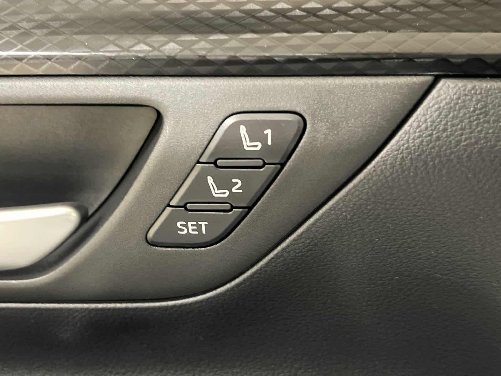 New 2026 Toyota Grand Highlander AWD Hybrid image 15