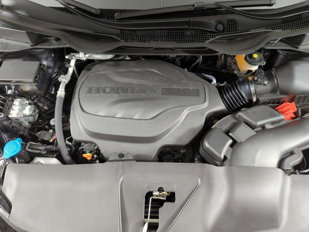 New 2026 Honda Odyssey Touring image 7