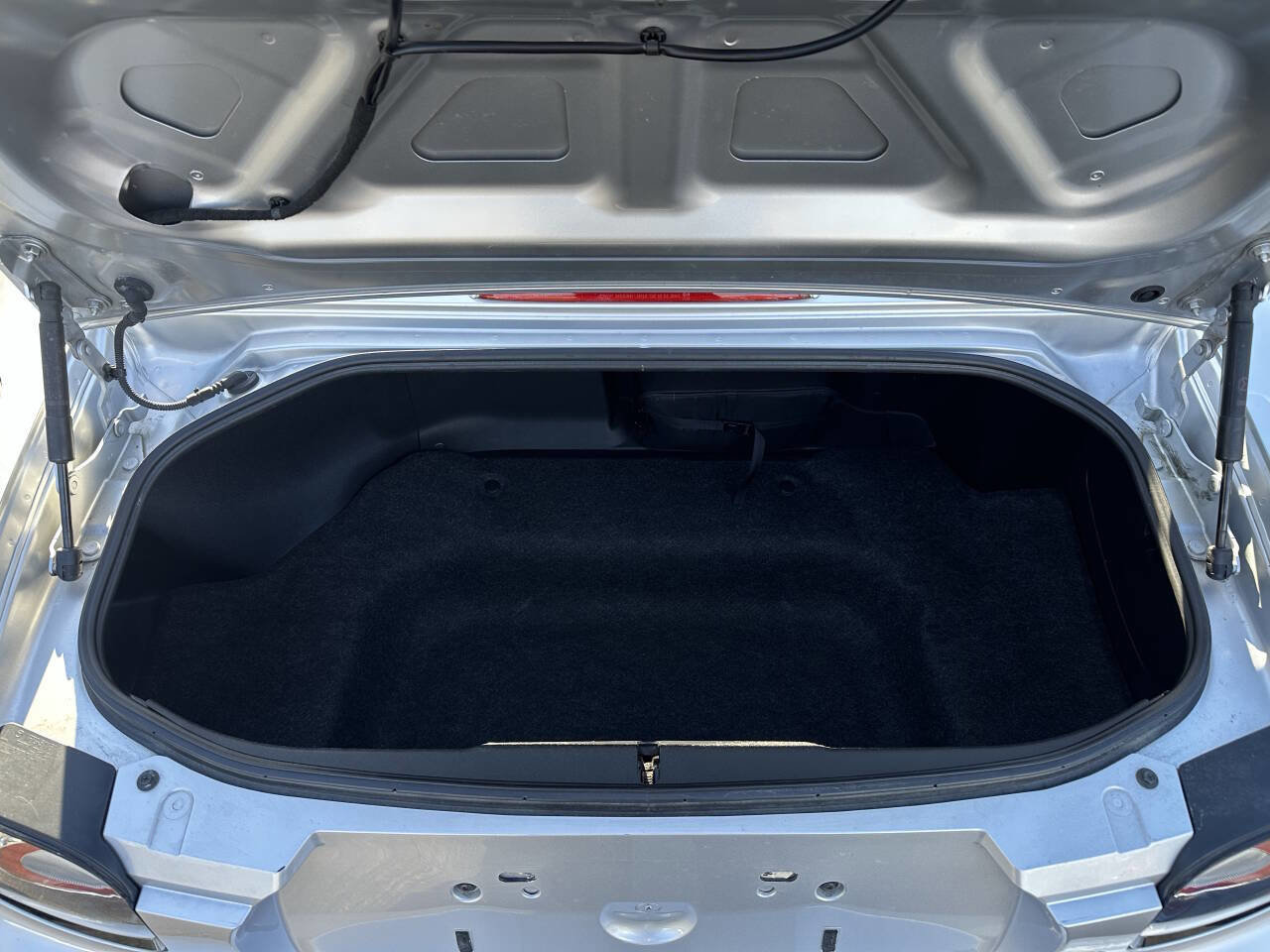 Used 2007 MAZDA MX-5 Miata Touring image 11