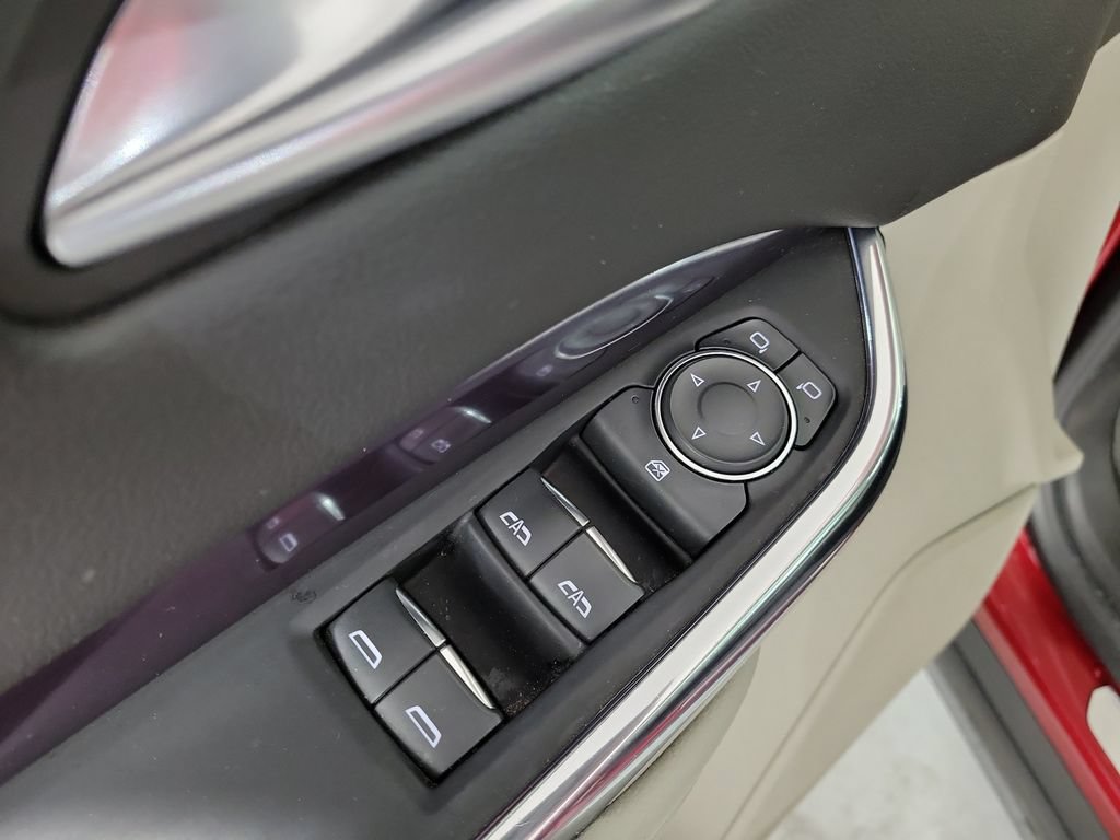 Used 2023 Cadillac XT4 Luxury w/ Driver Awareness Package FWD image 21
