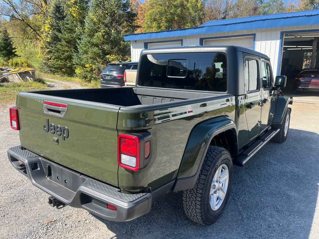 Used 2022 Jeep Gladiator Sport AWD/4WD image 5