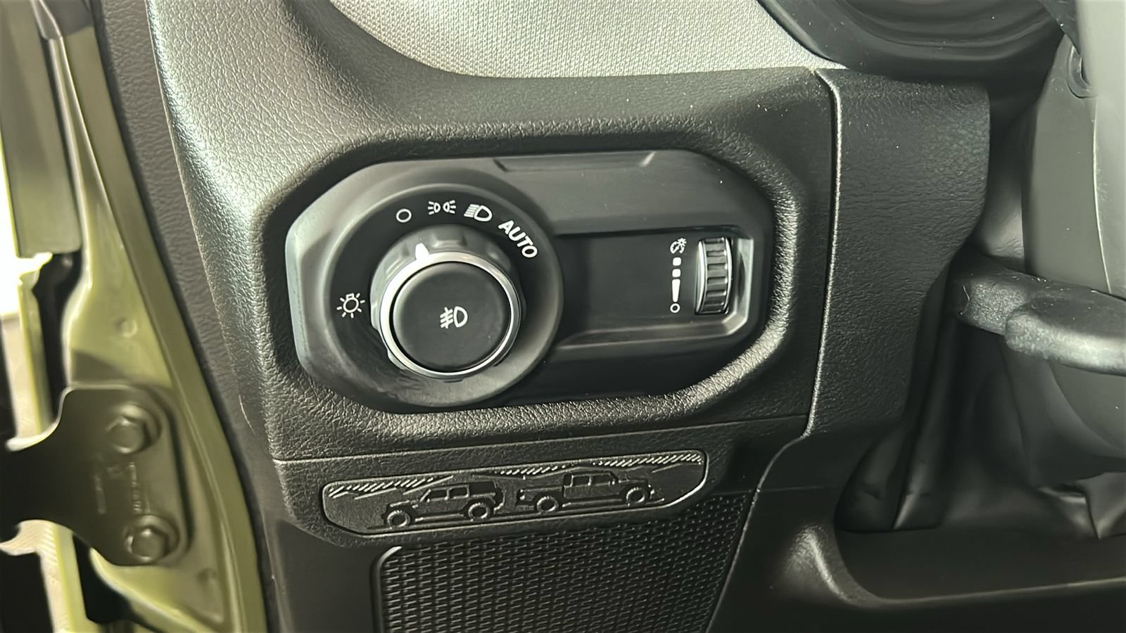 Used 2024 Jeep Wrangler Unlimited Sport AWD/4WD image 22