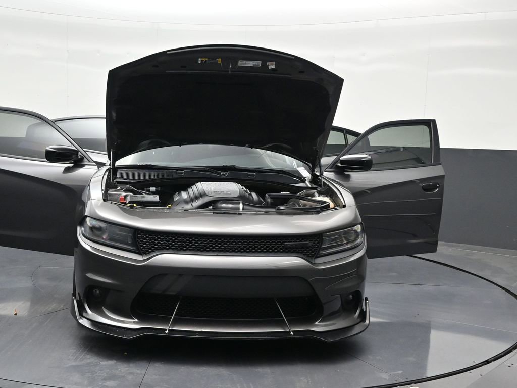 Used 2022 Dodge Charger R/T w/ Blacktop Package image 38