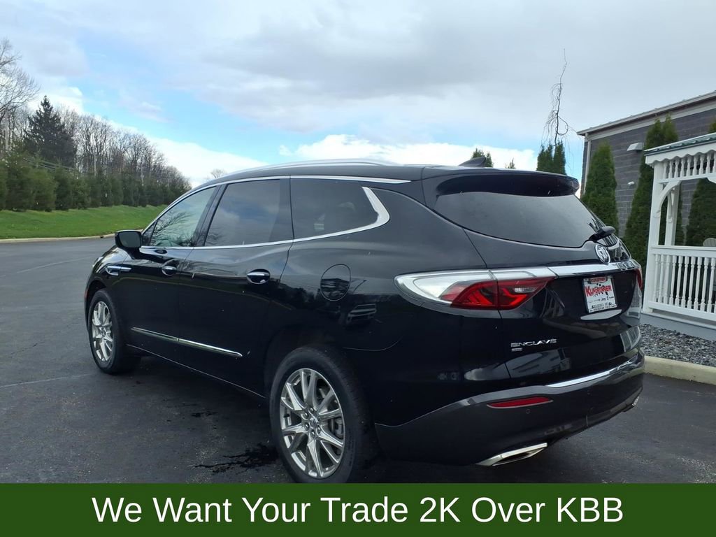 Used 2024 Buick Enclave Essence w/ Experience Buick Package AWD/4WD image 3