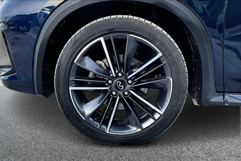 Used 2022 INFINITI QX55 Luxe image 32