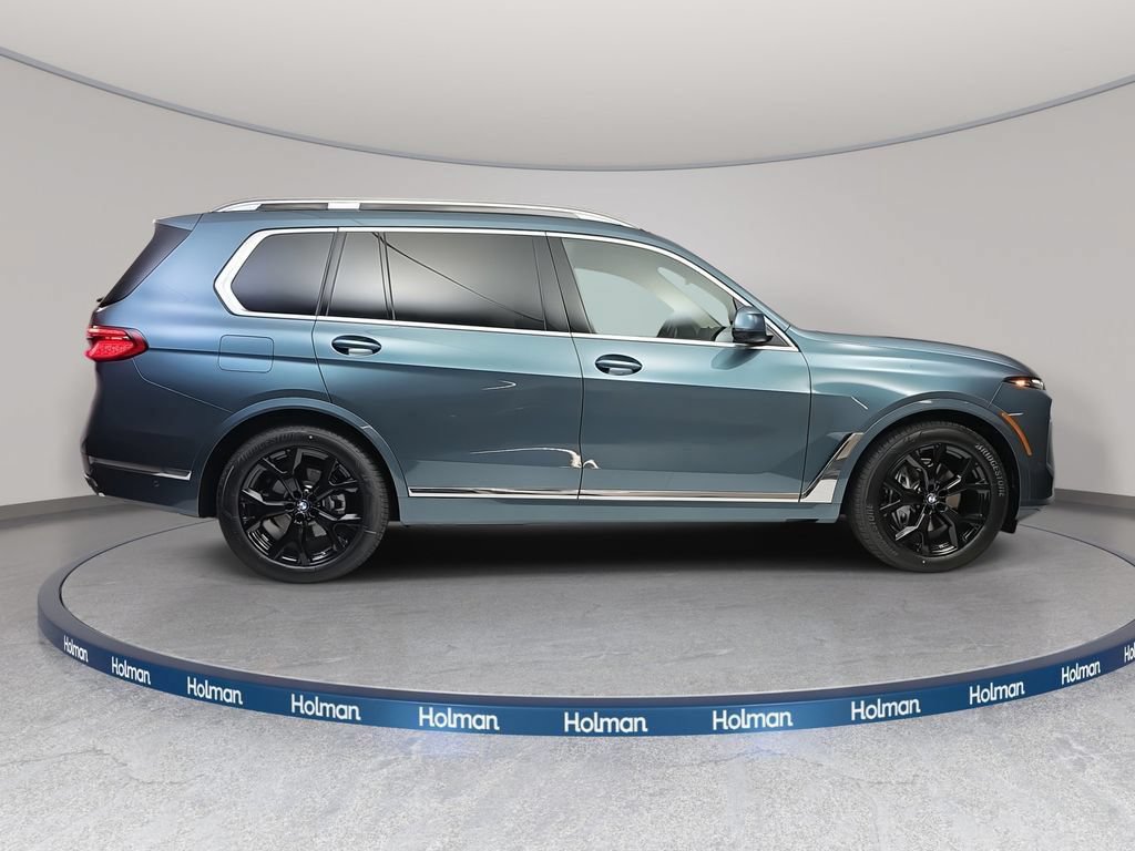 Used 2026 BMW X7 xDrive40i AWD/4WD image 6