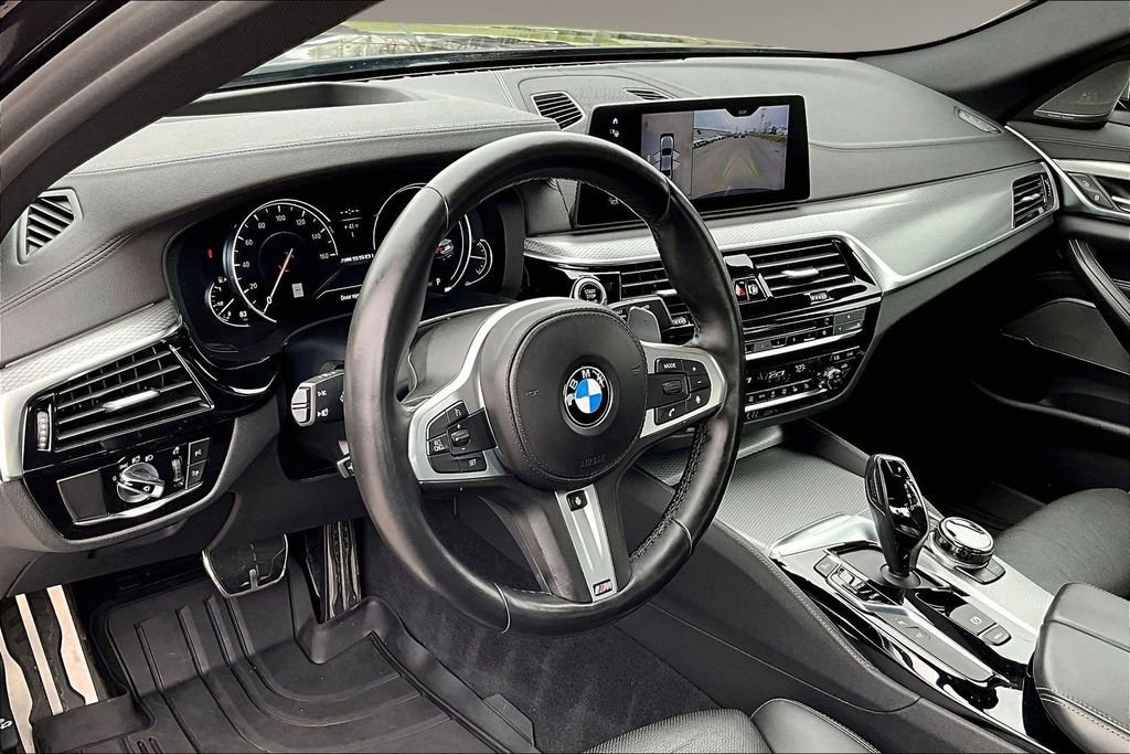 Used 2018 BMW M550i xDrive image 14