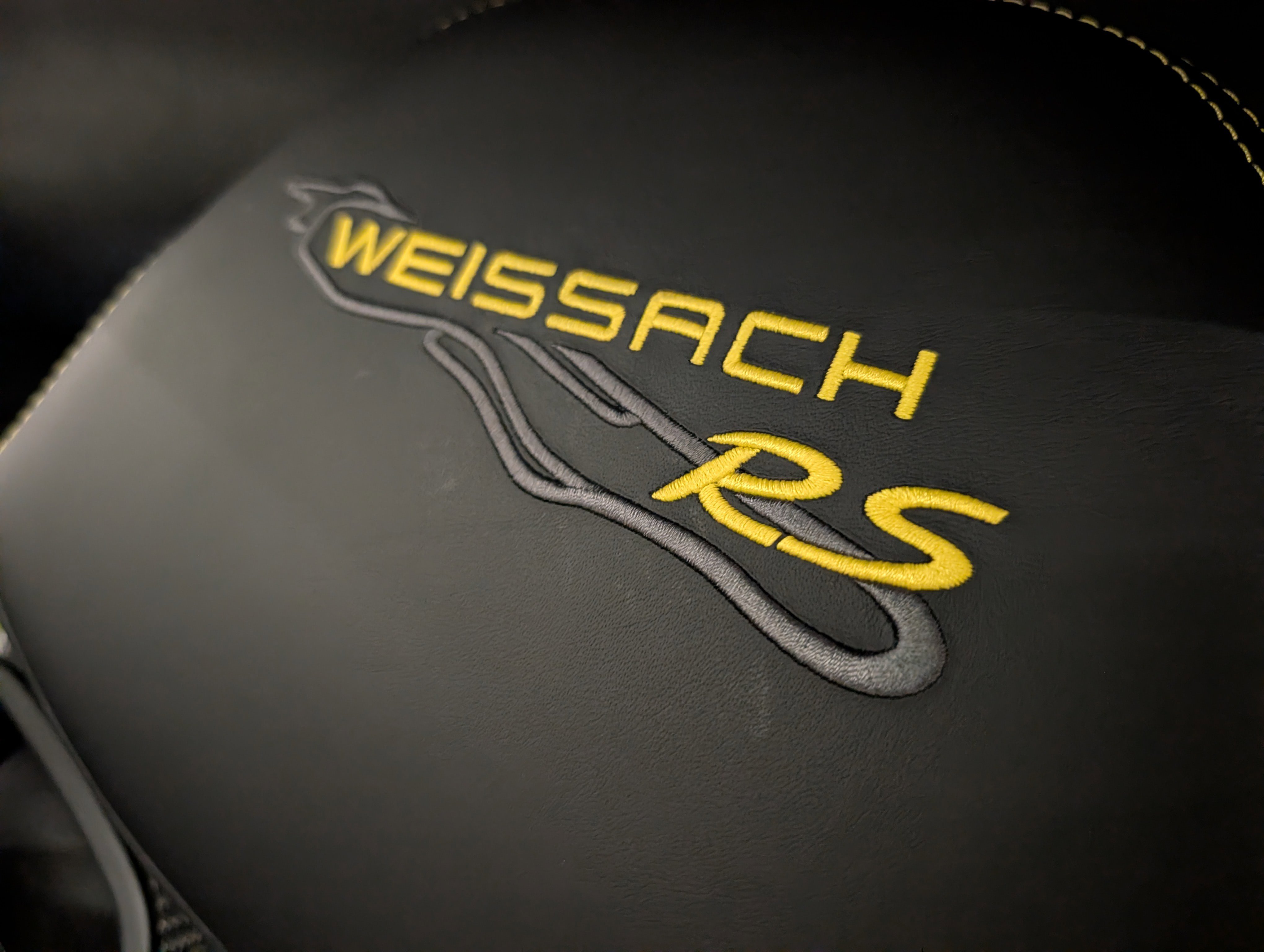 Used 2024 Porsche 718 Cayman GT4 RS image 7