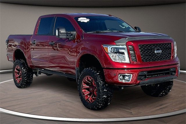 Certified 2018 Nissan Titan PRO-4X w/ Pro-4x Convenience Package image 9