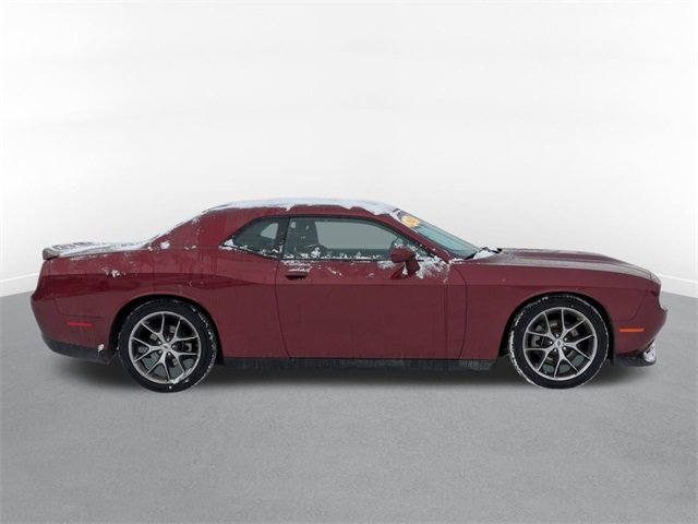Used 2022 Dodge Challenger GT image 2