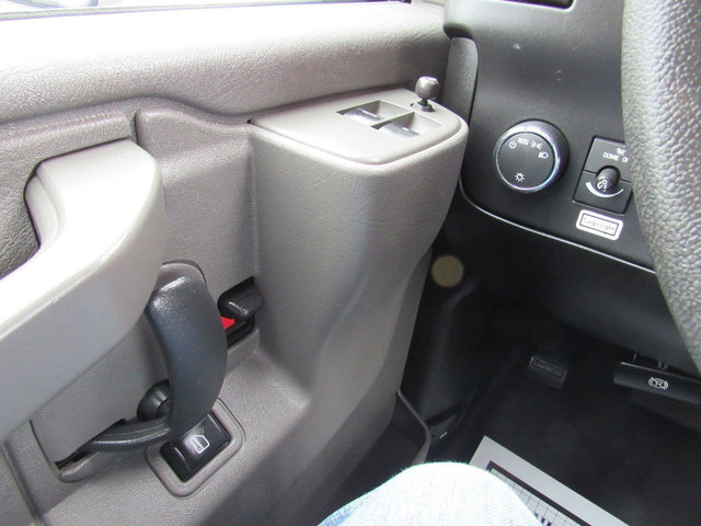 Used 2021 GMC Savana 3500 Extended w/ Power Convenience Package RWD image 31