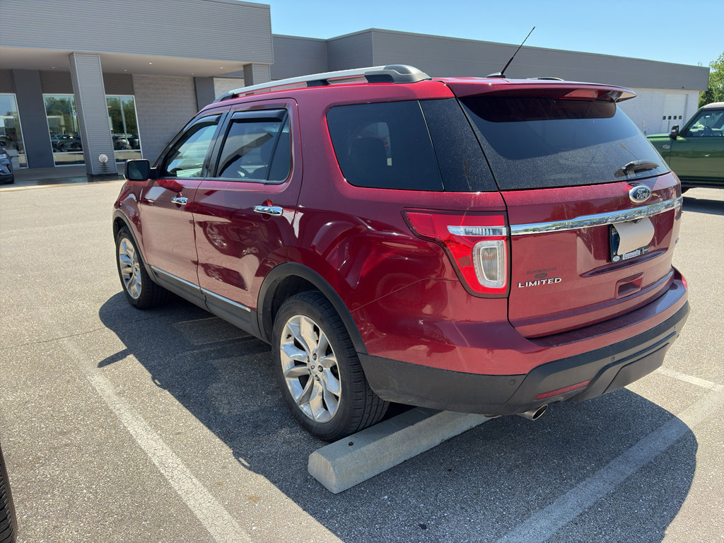 Used 2014 Ford Explorer Limited w/ Equipment Group 301A AWD/4WD image 8