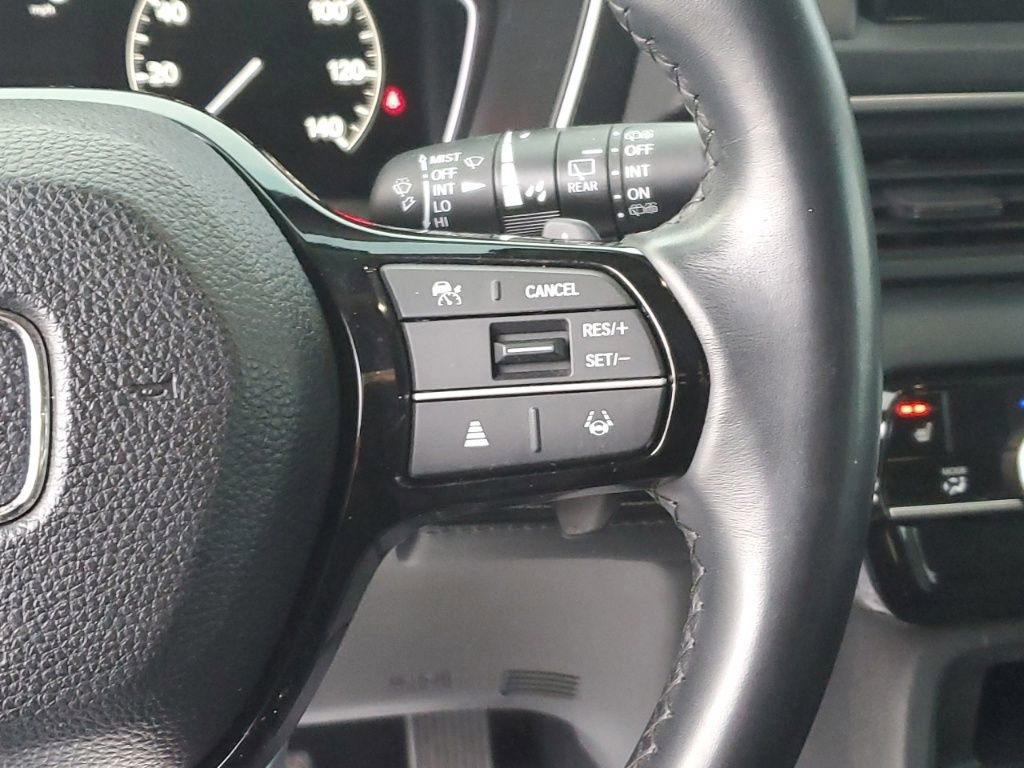 Used 2023 Honda Pilot Touring image 16