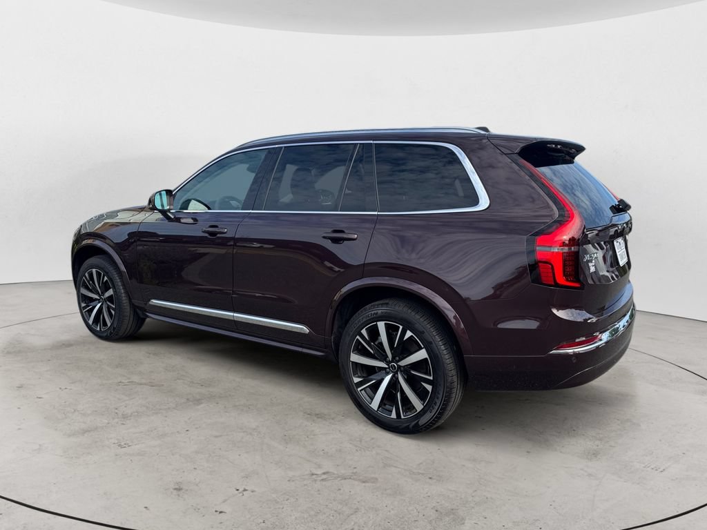 Certified 2025 Volvo XC90 B5 Core AWD/4WD image 4