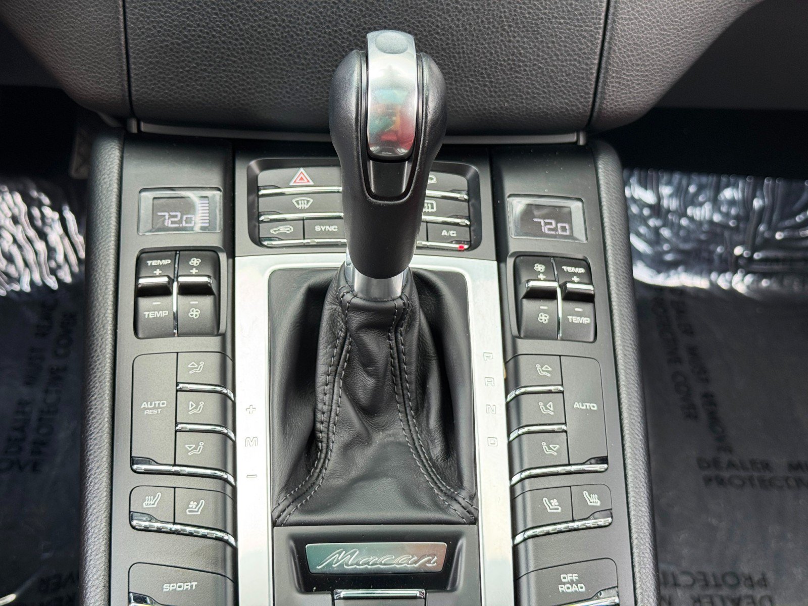 Used 2018 Porsche Macan GTS w/ Premium Package Plus AWD/4WD image 29