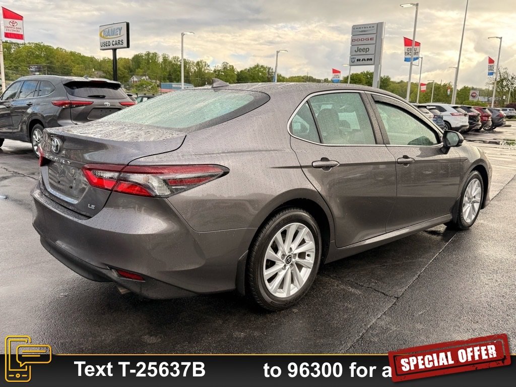 Used 2023 Toyota Camry LE image 4