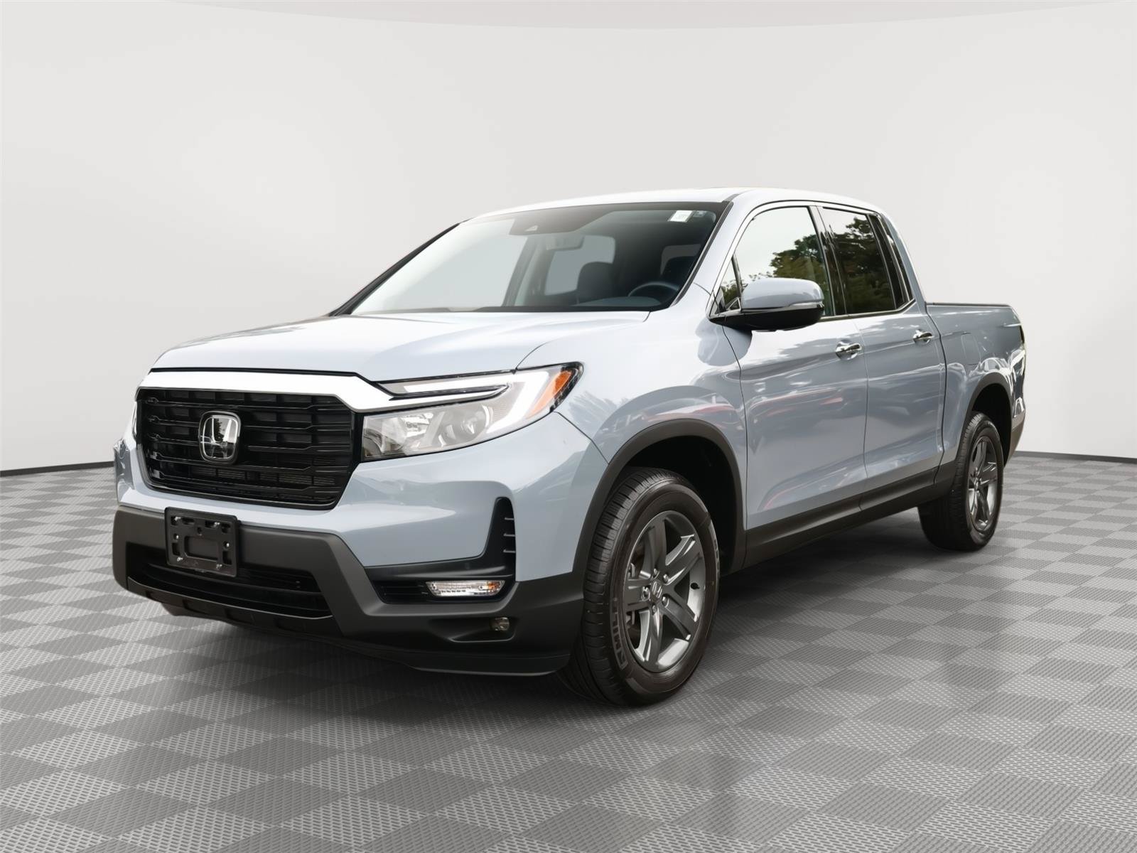 Used 2023 Honda Ridgeline RTL-E image 3