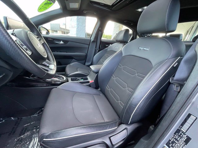 Used 2023 Kia Forte GT-Line w/ GT-Line Premium Package FWD image 11