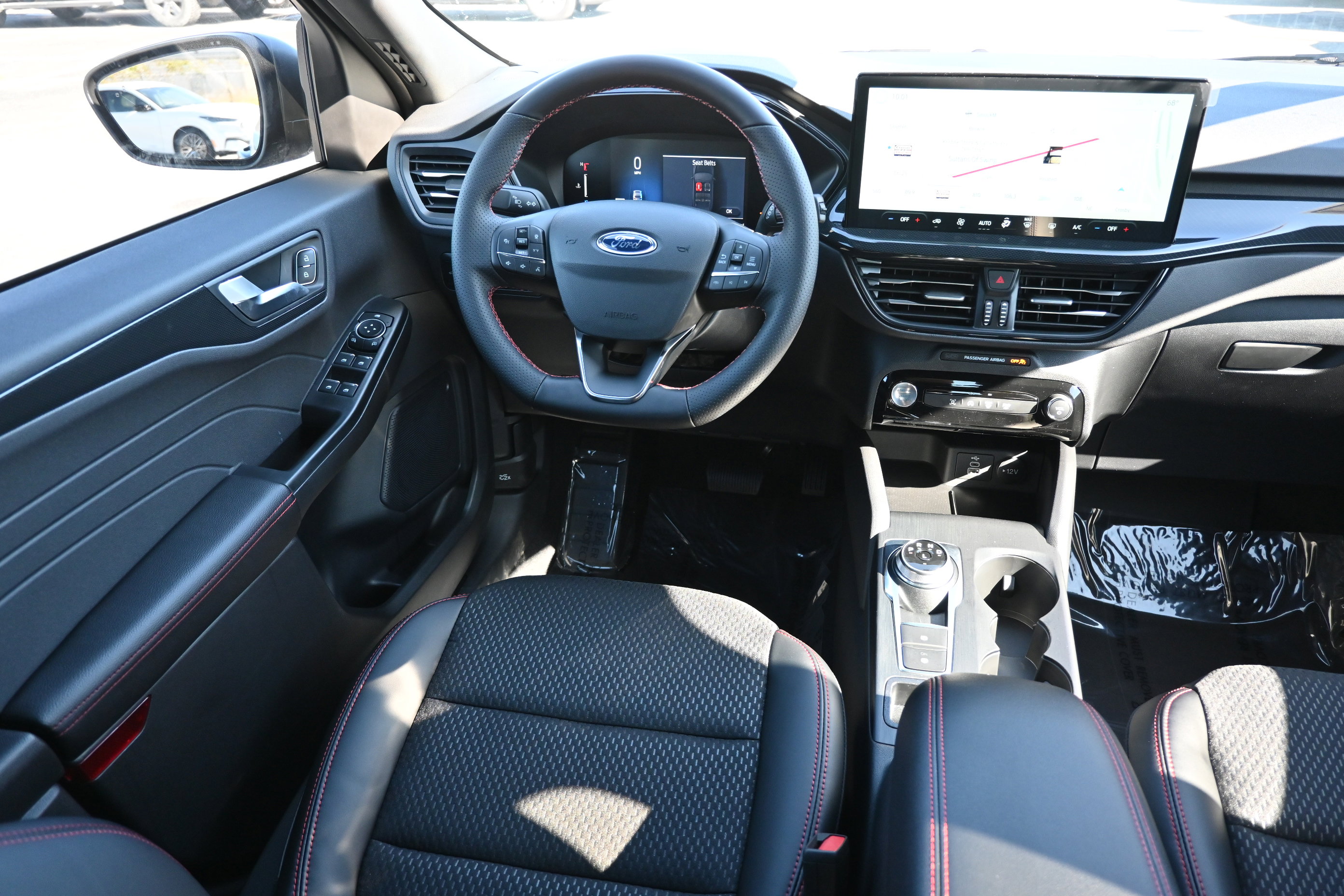 New 2026 Ford Escape ST-Line w/ Tech Pack #1 image 28