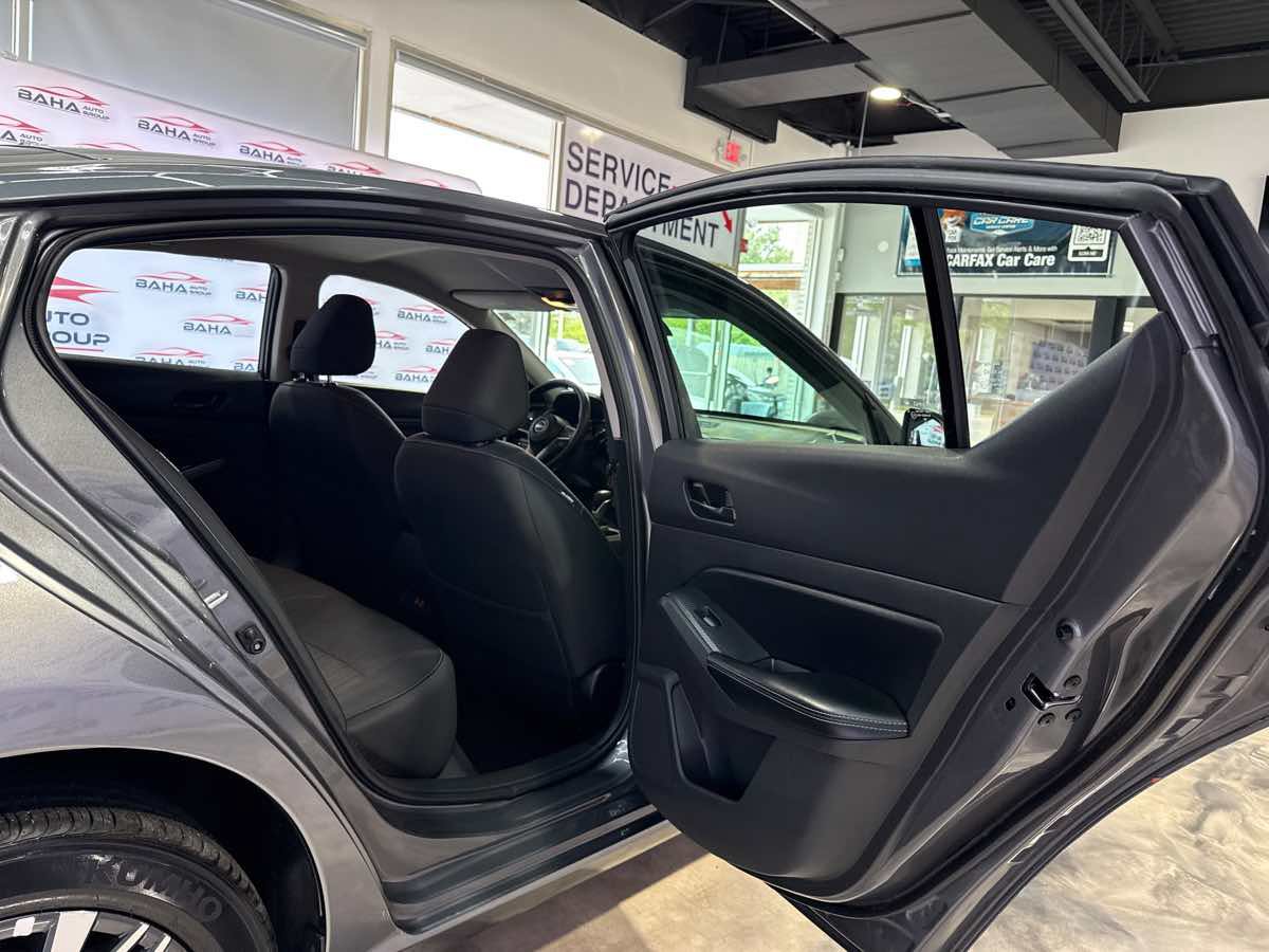 Used 2025 Nissan Altima 2.5 SV AWD/4WD image 41