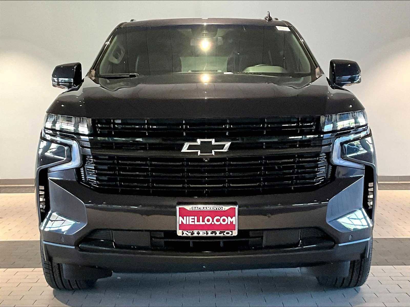 Used 2024 Chevrolet Tahoe RST w/ Luxury Package AWD/4WD image 13