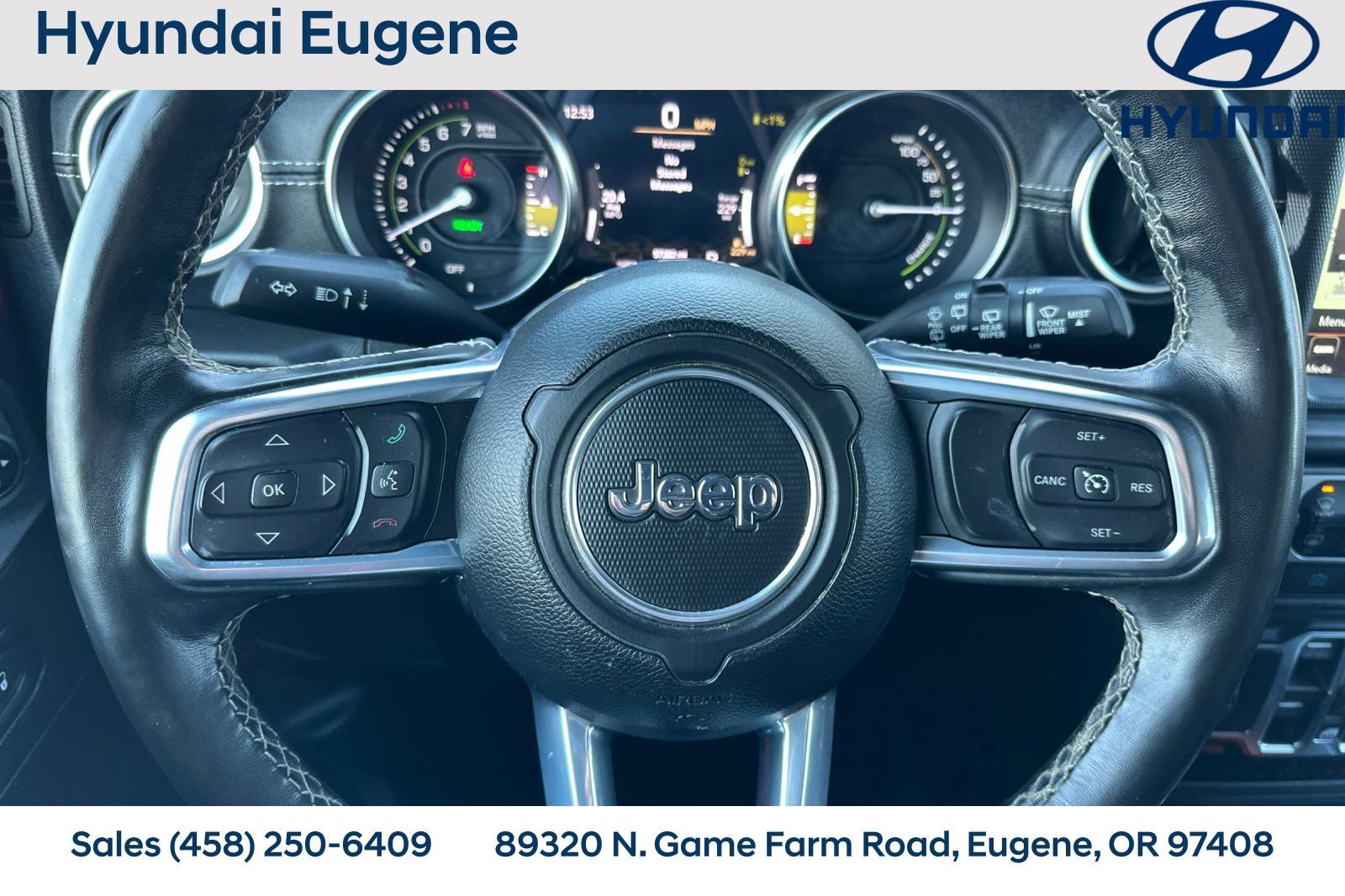 Used 2022 Jeep Wrangler Unlimited Sahara 4xe w/ Cold Weather Group image 29