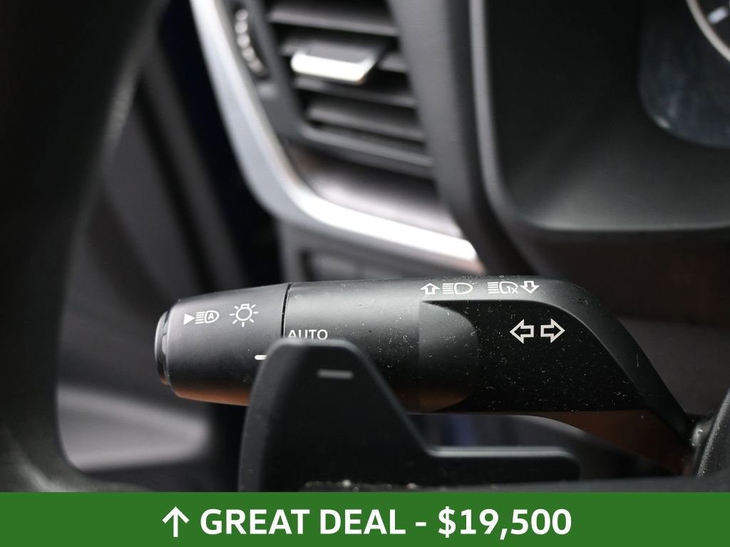 Used 2023 Nissan Rogue SV image 26