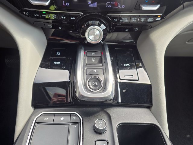 Used 2024 Acura MDX w/ Technology Package FWD image 28