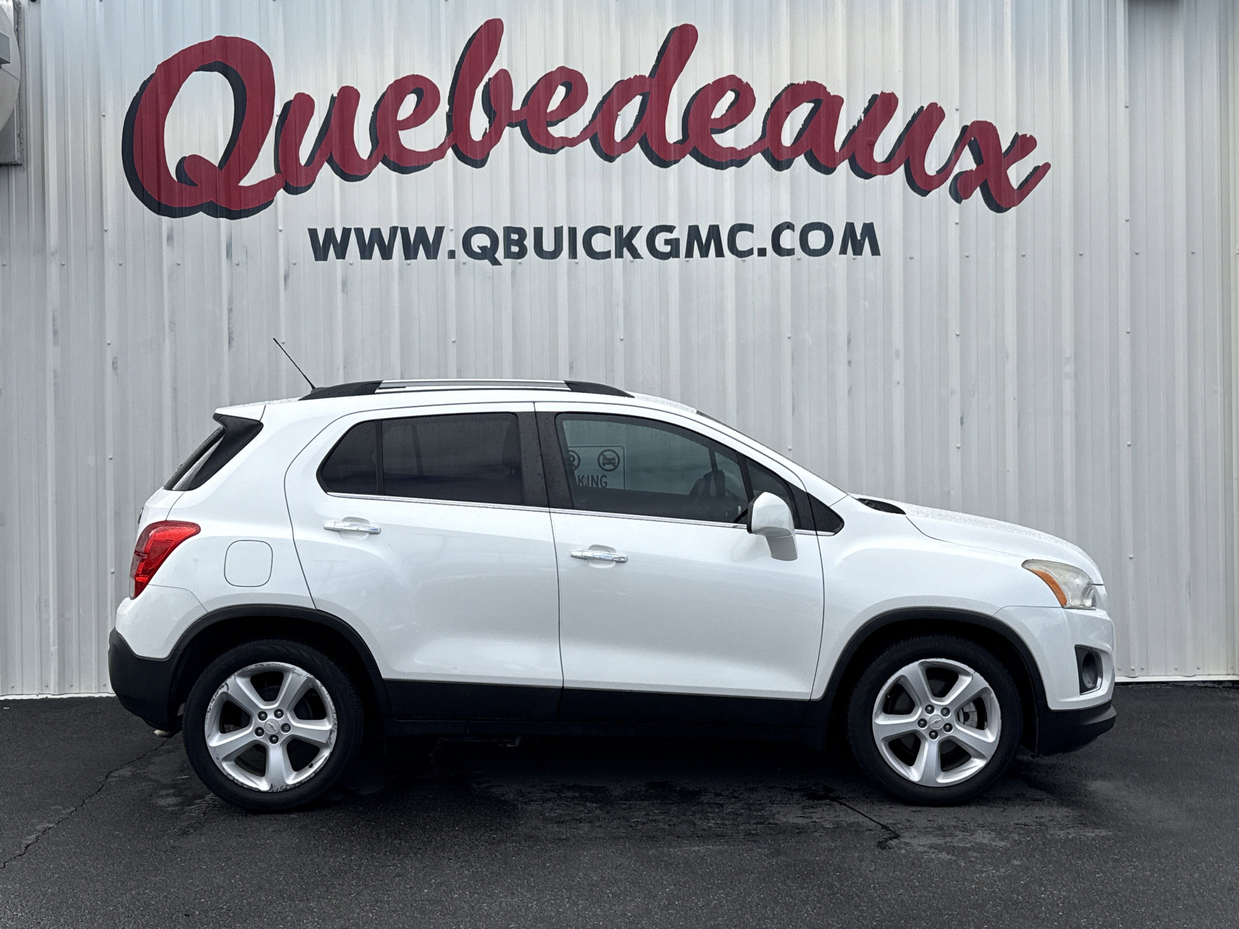Used 2016 Chevrolet Trax LTZ w/ LPO, Cargo Package image 26