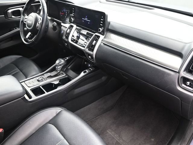 Used 2022 Kia Sorento S w/ Panoramic Sunroof Package image 38