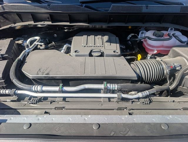 New 2026 Chevrolet Silverado 1500 Custom RWD image 4