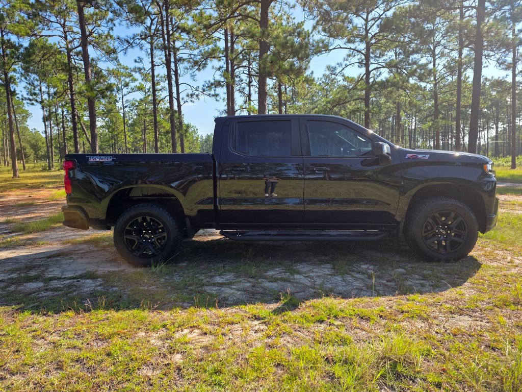 Used 2021 Chevrolet Silverado 1500 LT Trail Boss w/ Convenience Package II AWD/4WD image 6