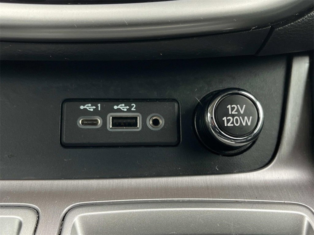Used 2023 Nissan Murano SL w/ Cargo Package image 34
