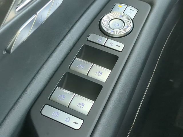 Used 2024 Genesis GV80 3.5T w/ Advanced Package image 24