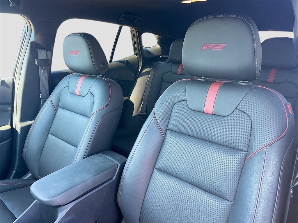 Used 2025 Chevrolet Trax RS w/ Driver Confidence Package image 12