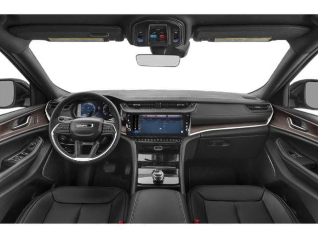 New 2026 Jeep Grand Cherokee Limited AWD/4WD image 11